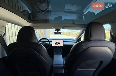 Позашляховик / Кросовер Tesla Model Y 2022 в Львові