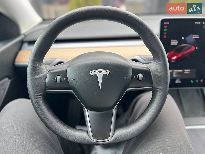 Внедорожник / Кроссовер Tesla Model Y 2021 в Львове