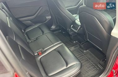Внедорожник / Кроссовер Tesla Model Y 2021 в Львове