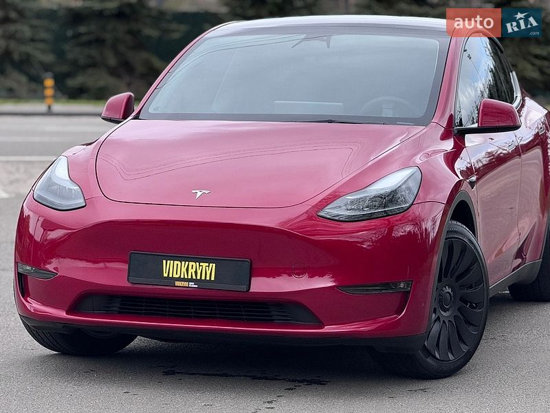 Позашляховик / Кросовер Tesla Model Y 2023 в Києві