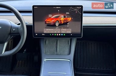Позашляховик / Кросовер Tesla Model Y 2023 в Києві