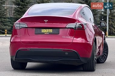 Позашляховик / Кросовер Tesla Model Y 2023 в Києві