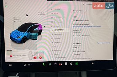 Внедорожник / Кроссовер Tesla Model Y 2022 в Киеве