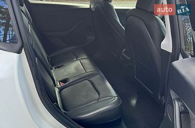 Внедорожник / Кроссовер Tesla Model Y 2023 в Киеве