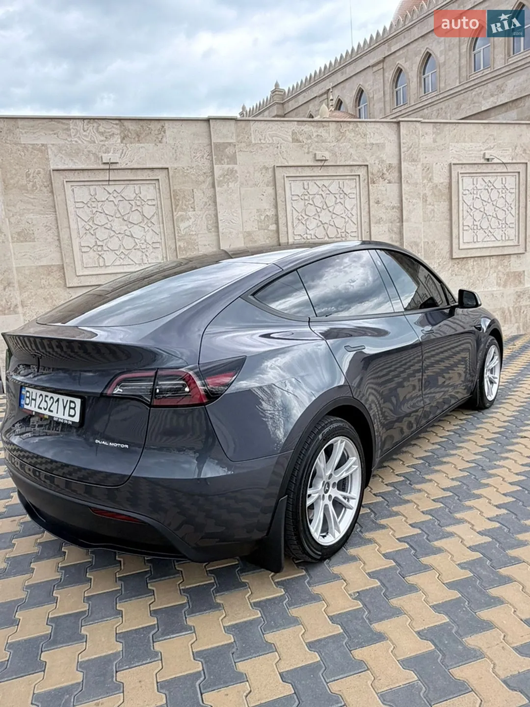 2023 Tesla Model Y - мініатюра 11