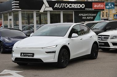 Внедорожник / Кроссовер Tesla Model Y 2025 в Харькове