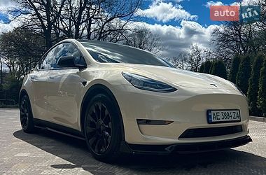 Внедорожник / Кроссовер Tesla Model Y 2022 в Трускавце