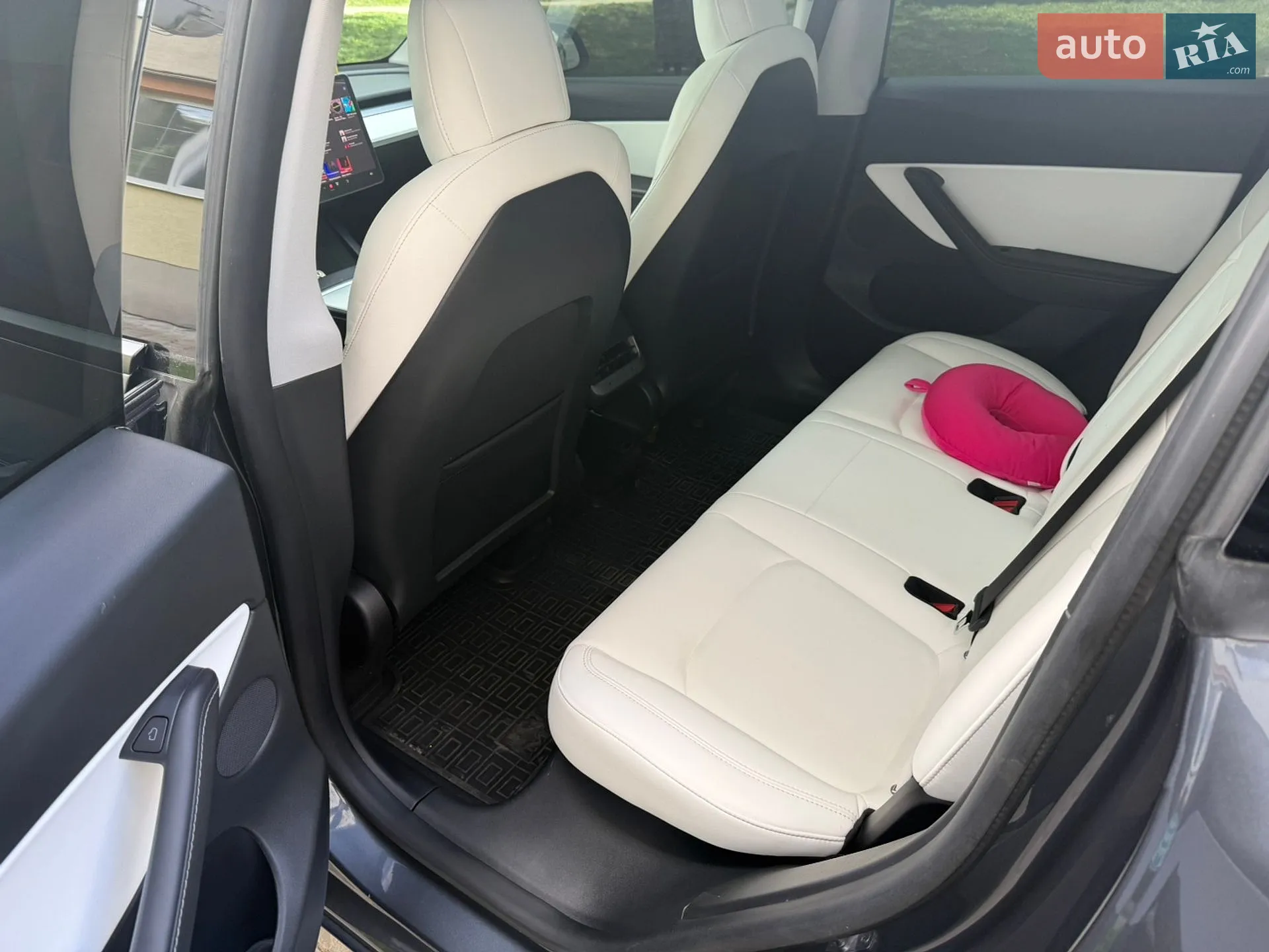 2021 Tesla Model Y - мініатюра 2