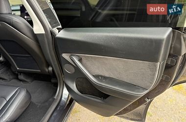 Позашляховик / Кросовер Tesla Model Y 2024 в Білій Церкві