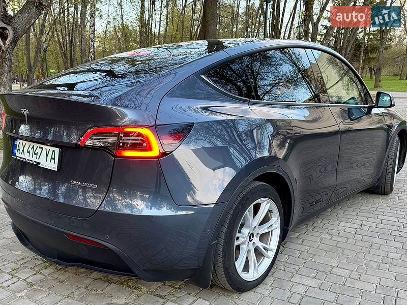 Внедорожник / Кроссовер Tesla Model Y 2021 в Харькове
