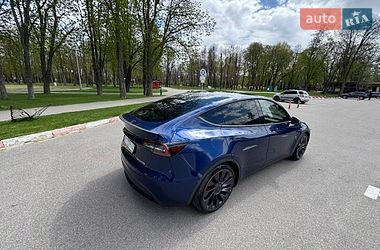 Внедорожник / Кроссовер Tesla Model Y 2023 в Харькове