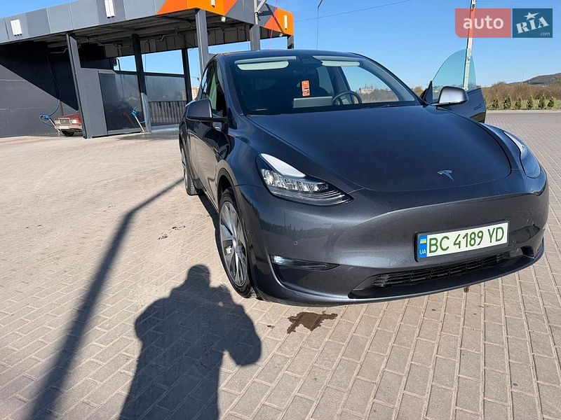 Внедорожник / Кроссовер Tesla Model Y 2021 в Золочеве