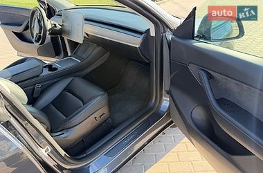 Внедорожник / Кроссовер Tesla Model Y 2021 в Золочеве