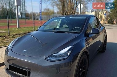 Позашляховик / Кросовер Tesla Model Y 2021 в Києві