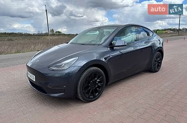 Внедорожник / Кроссовер Tesla Model Y 2022 в Ровно