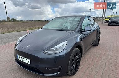 Внедорожник / Кроссовер Tesla Model Y 2022 в Ровно