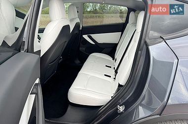 Внедорожник / Кроссовер Tesla Model Y 2022 в Ровно