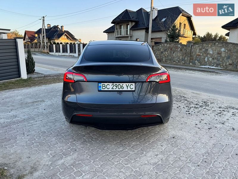 Внедорожник / Кроссовер Tesla Model Y 2020 в Новояворовске