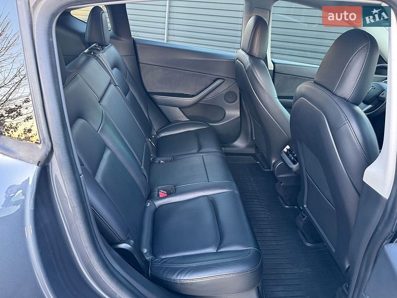 Внедорожник / Кроссовер Tesla Model Y 2020 в Новояворовске