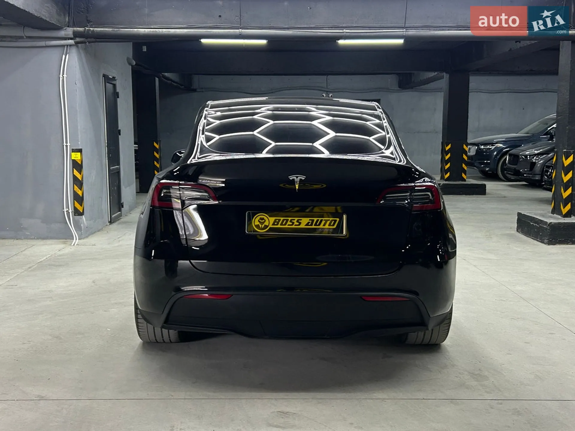 2023 Tesla Model Y - мініатюра 8