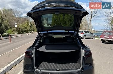 Внедорожник / Кроссовер Tesla Model Y 2023 в Одессе