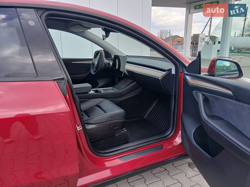 Внедорожник / Кроссовер Tesla Model Y 2022 в Виннице