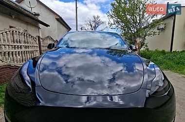 Внедорожник / Кроссовер Tesla Model Y 2021 в Львове