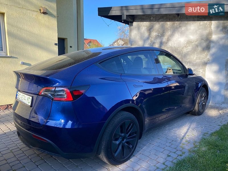 Внедорожник / Кроссовер Tesla Model Y 2024 в Львове
