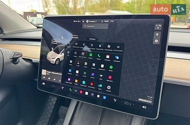 Внедорожник / Кроссовер Tesla Model Y 2021 в Кременчуге