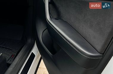 Внедорожник / Кроссовер Tesla Model Y 2021 в Черновцах