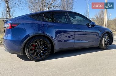 Позашляховик / Кросовер Tesla Model Y 2022 в Дніпрі