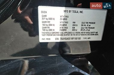 Позашляховик / Кросовер Tesla Model Y 2024 в Києві