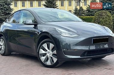 Позашляховик / Кросовер Tesla Model Y 2024 в Дніпрі