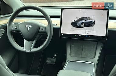 Позашляховик / Кросовер Tesla Model Y 2024 в Дніпрі