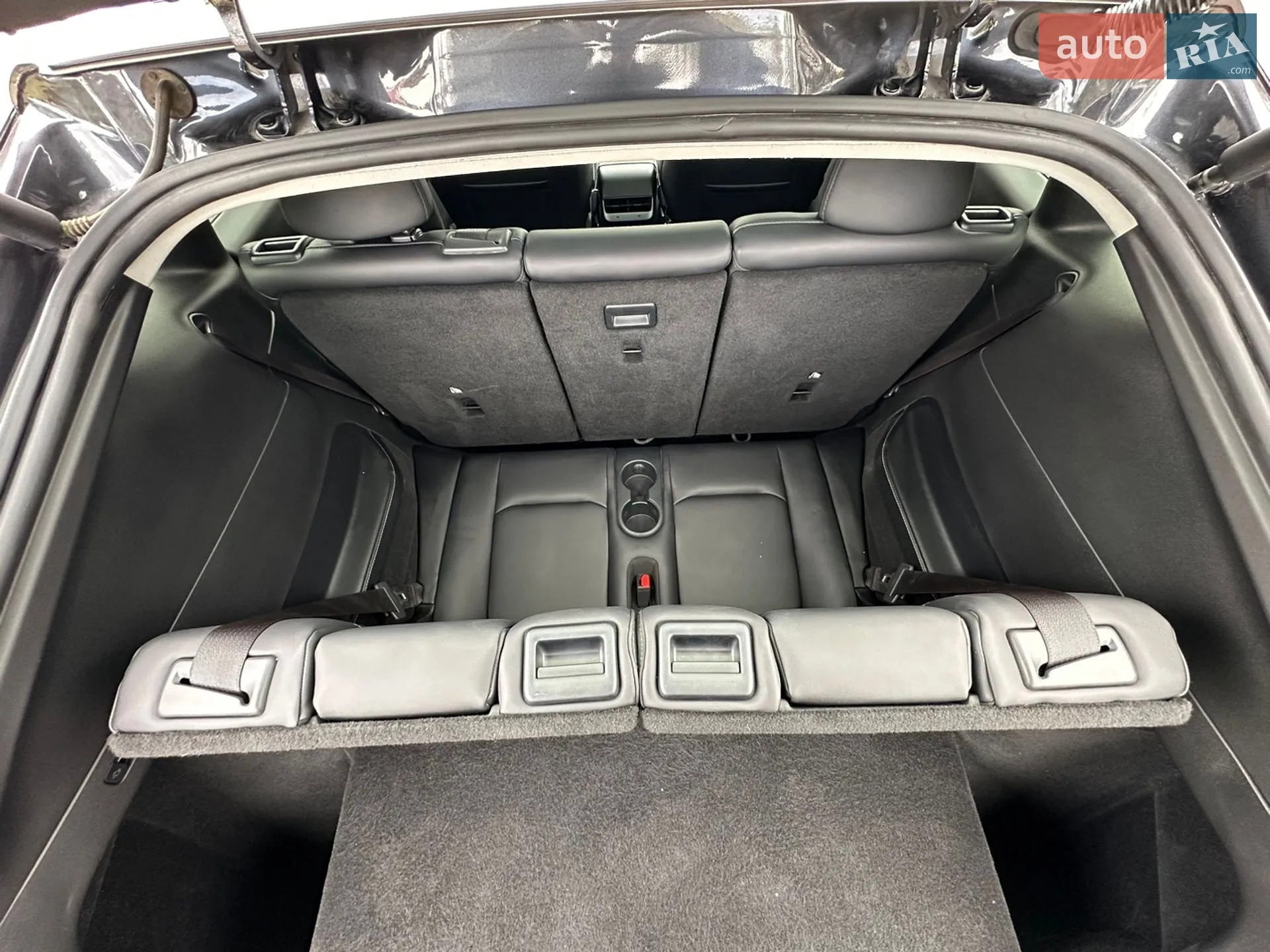 2024 Tesla Model Y - мініатюра 33