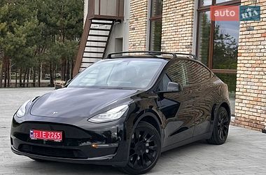 Внедорожник / Кроссовер Tesla Model Y 2021 в Луцке