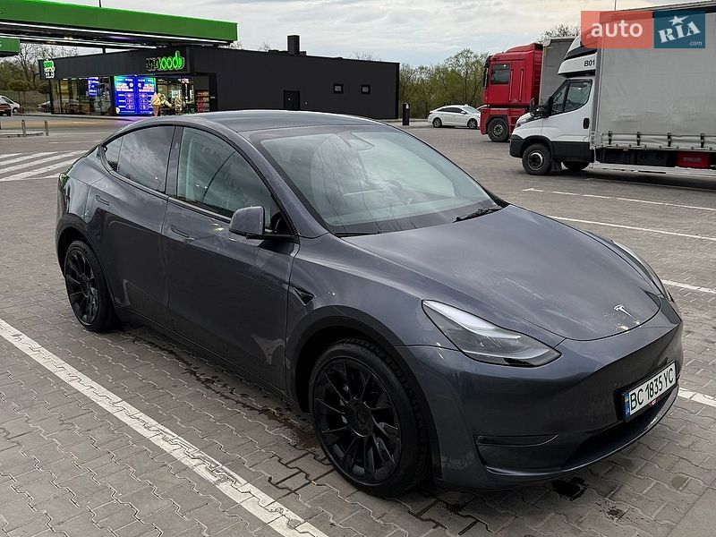 Внедорожник / Кроссовер Tesla Model Y 2023 в Стрые