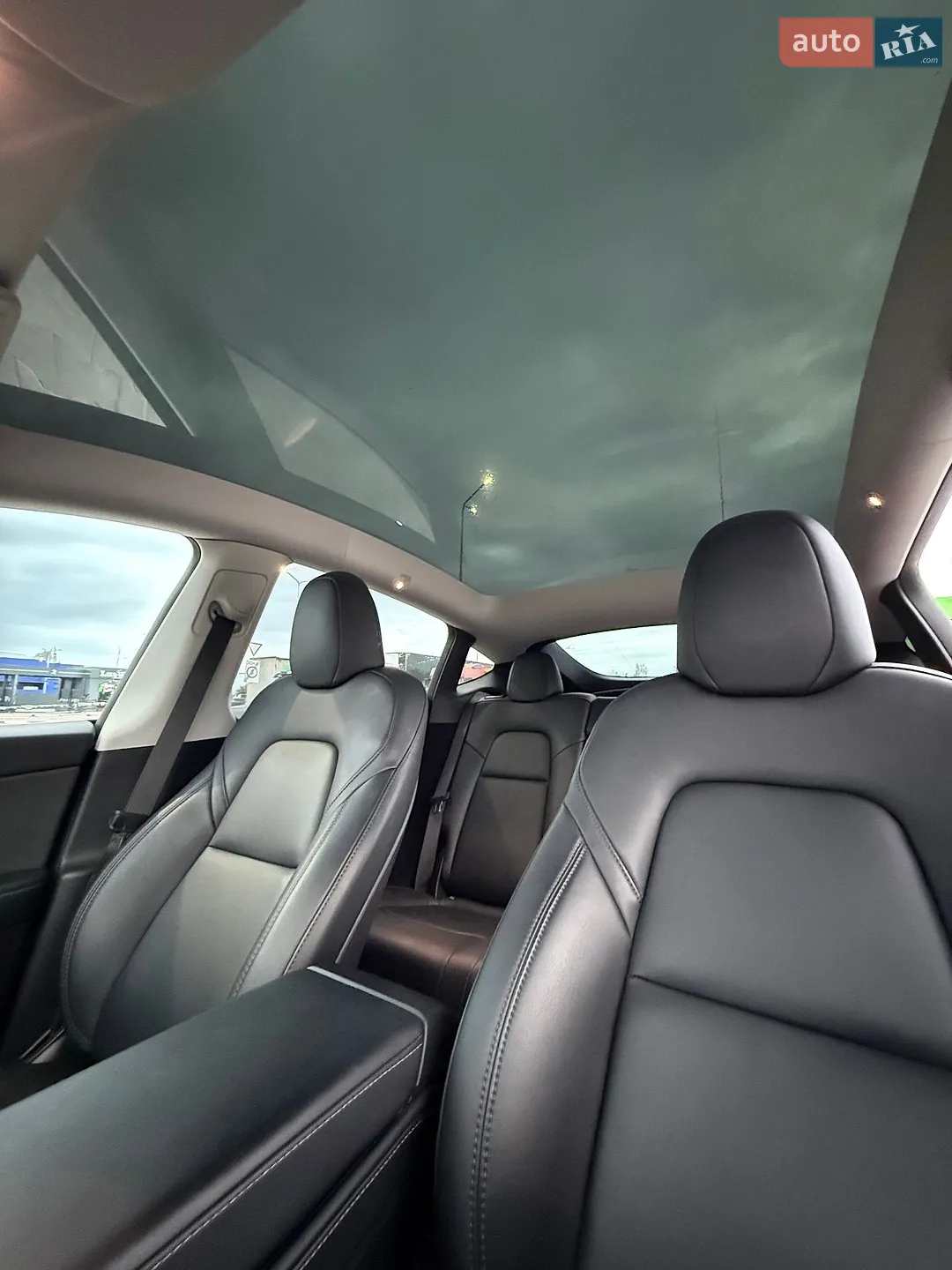 2023 Tesla Model Y - мініатюра 10