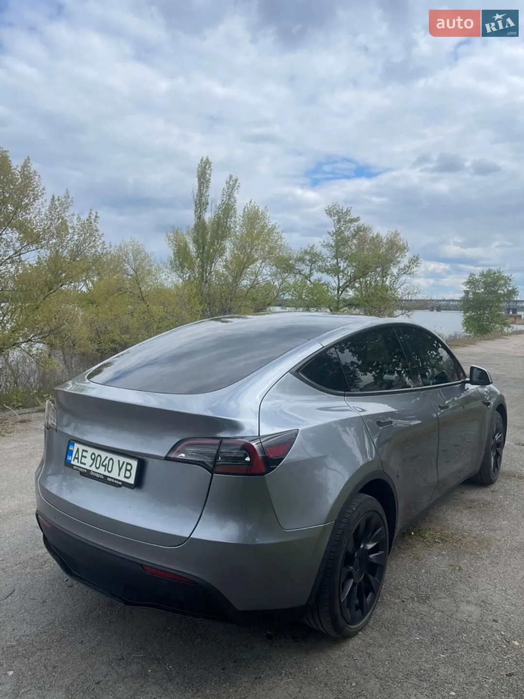 2024 Tesla Model Y - мініатюра 5