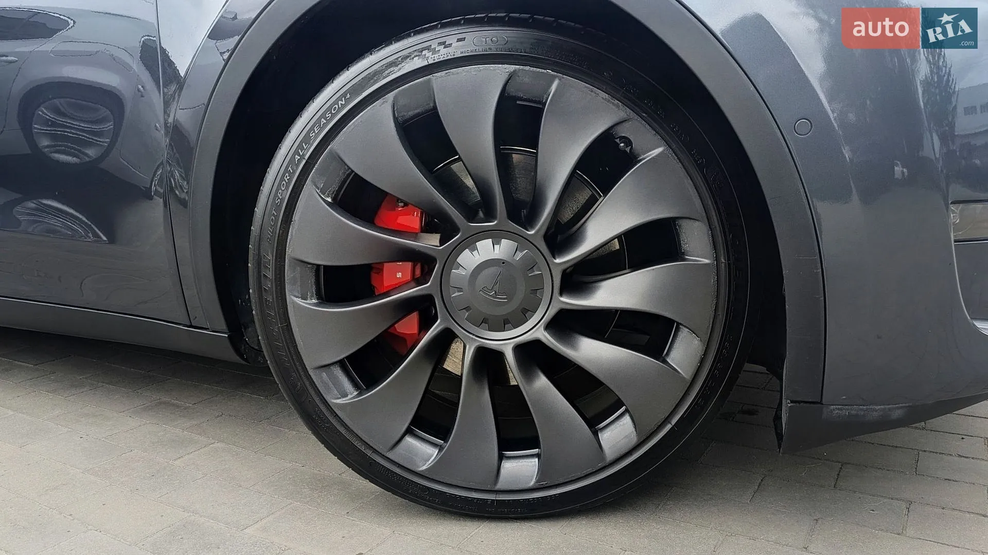 2022 Tesla Model Y - мініатюра 19