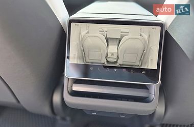 Внедорожник / Кроссовер Tesla Model Y 2025 в Виннице