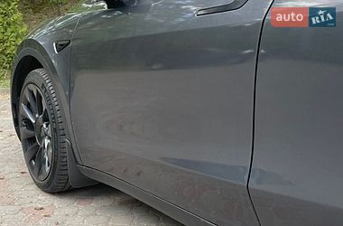Внедорожник / Кроссовер Tesla Model Y 2023 в Дрогобыче