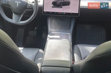 Внедорожник / Кроссовер Tesla Model Y 2023 в Дрогобыче