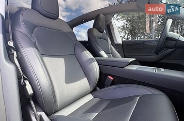 Внедорожник / Кроссовер Tesla Model Y 2025 в Днепре