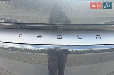 Внедорожник / Кроссовер Tesla Model Y 2025 в Днепре
