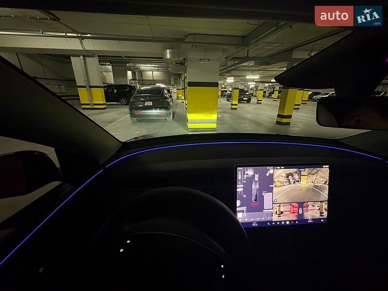 Внедорожник / Кроссовер Tesla Model Y 2025 в Днепре