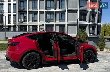 Позашляховик / Кросовер Tesla Model Y 2022 в Черкасах