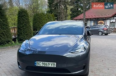 Внедорожник / Кроссовер Tesla Model Y 2023 в Дрогобыче