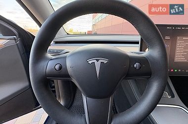 Позашляховик / Кросовер Tesla Model Y 2023 в Гайсину