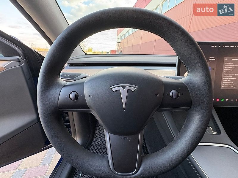 Позашляховик / Кросовер Tesla Model Y 2023 в Гайсину